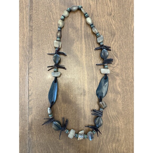 Handmade Choker Necklace Gypsy Bohemian Boho Hippie African Leaf 13 Inch Rope - Picture 1 of 9